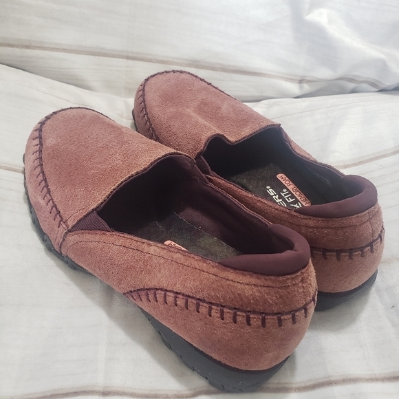 Skechers Relaxed Fit Biker Alumni Plum Slip On Sneaker Shoes Womens Size 7 - Picture 3 of 10